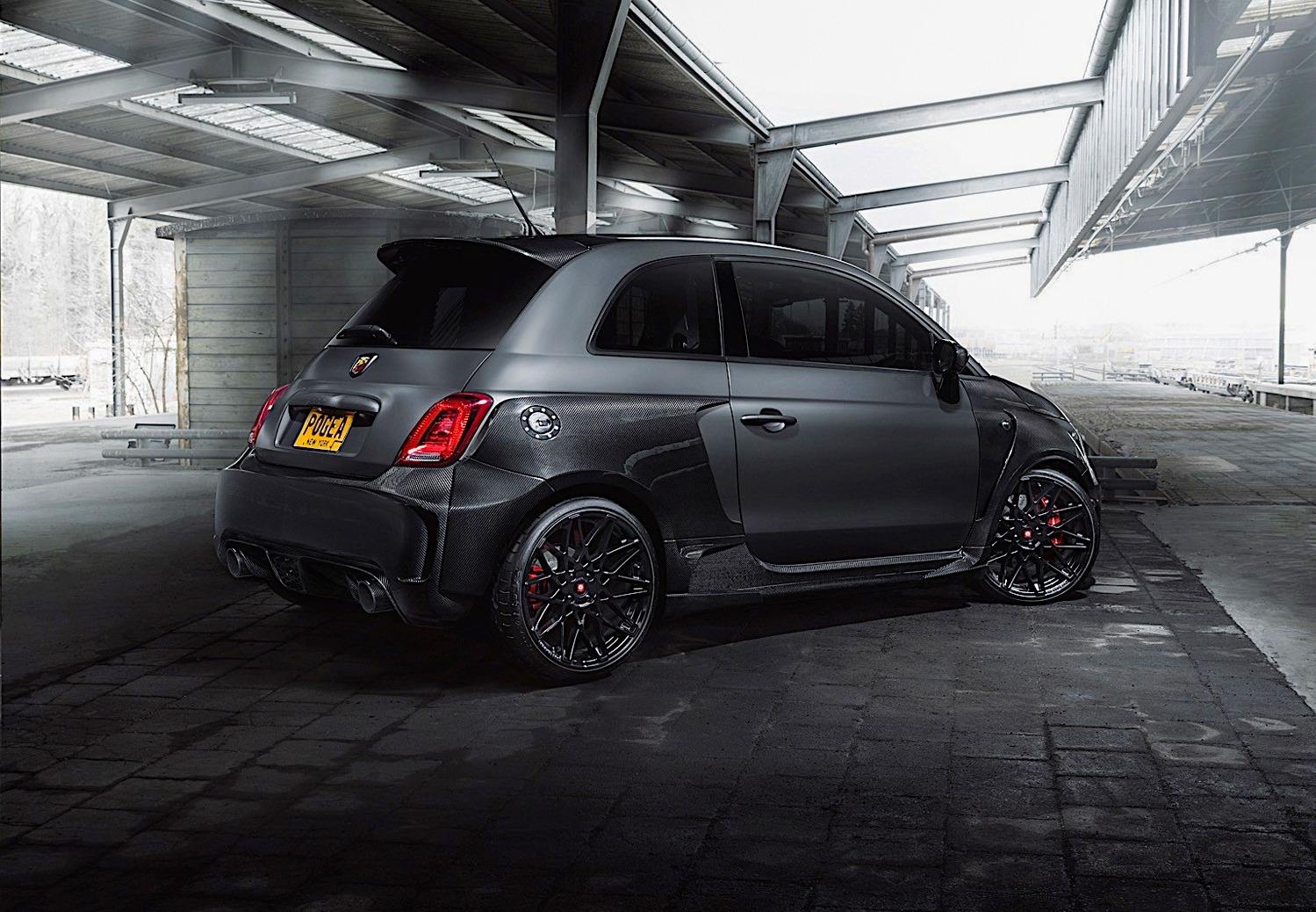 404 pk in een Abarth 500