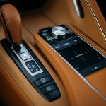 Lexus LC 500h shifter