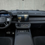 Land Rover Defender V8 interieur